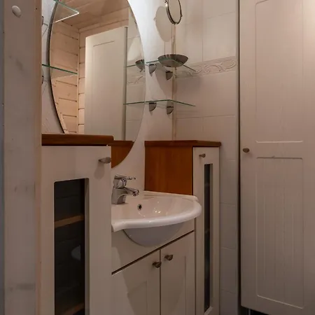 Oo-la-laa By Hi Yllaes