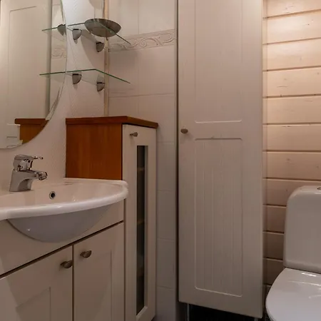 Oo-la-laa By Hi Yllaes * Ylläsjärvi