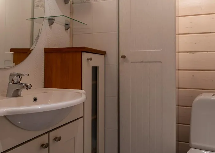 Oo-la-laa By Hi Yllaes * Ylläsjärvi