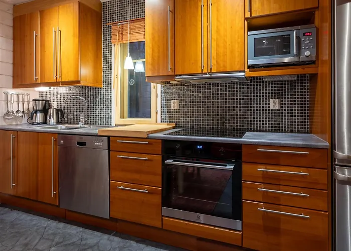 Oo-la-laa By Hi Yllaes *